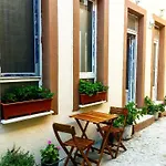 Sirin Ayvalı